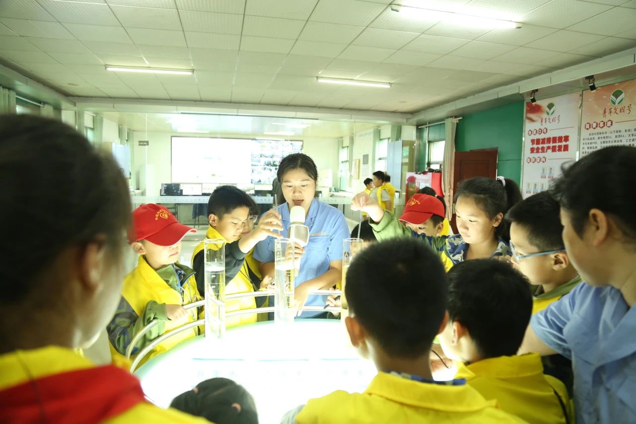 1749105949832275.jpg 1749105949832275.jpg